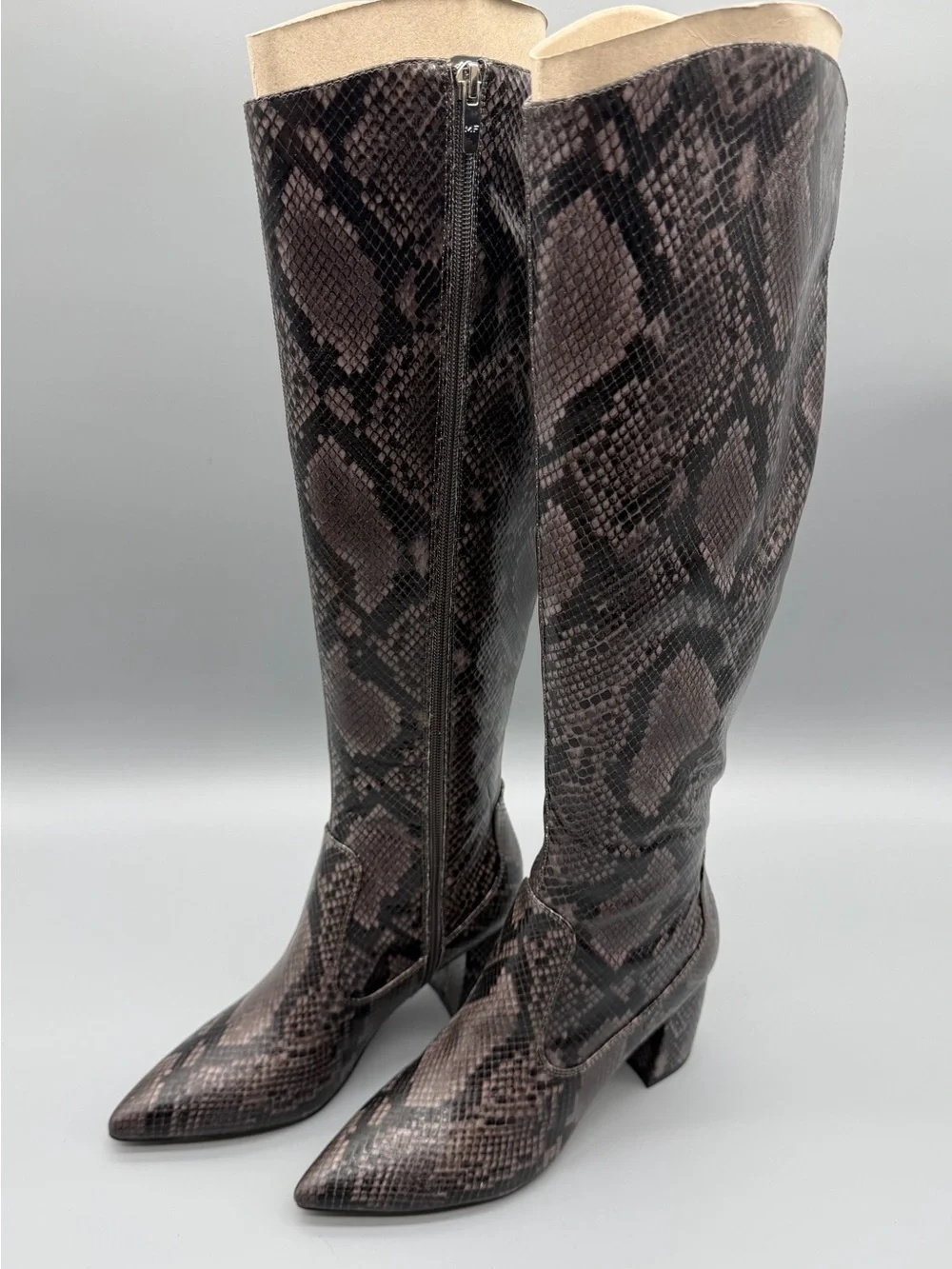 Women’s US 8 M Marc Fisher Retie 2 Faux Snakeskin Knee Boots NEW